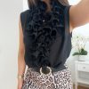 Caperucita Rosa (Rosa Navarro) Blusa Negra Volantes Escote Clavel (V36)